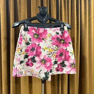 Abercrombie & Fitch Cream Skirt with Pink Floral Trim XS skort / skirt